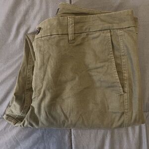 JCrew Factory Green Chino Pant Size 12 Style AD156